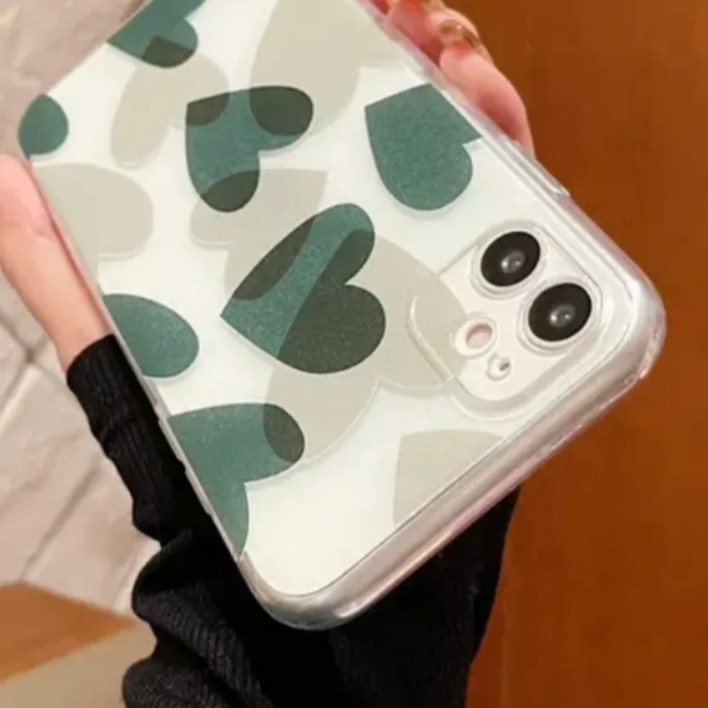 Brand new Apple IPhone 14 Pro Max Love heart 💚 💚💚Silicone Phone case